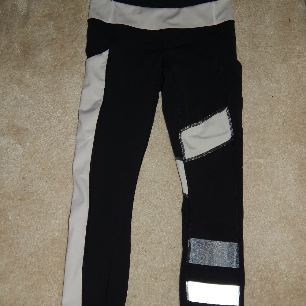 LULULEMON reflective black leggings 4